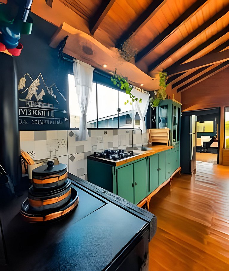 Chalé com piscina, banheira e sala de jogos na Serra