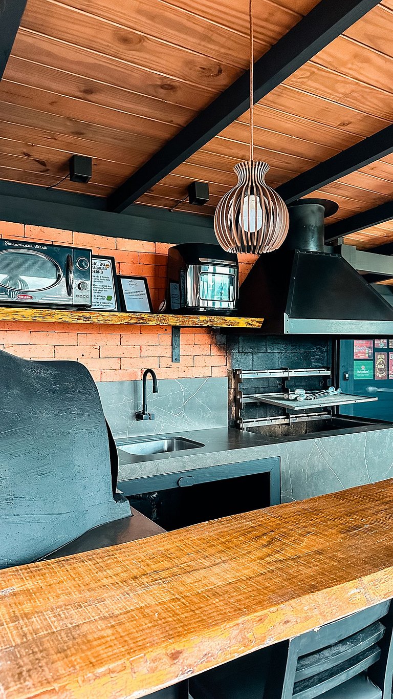 Chalé com hidro e sala jogos na Serra Catarinense.